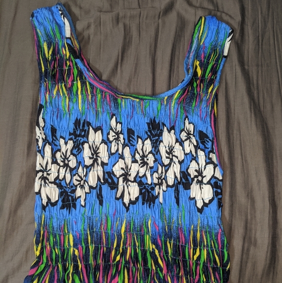 Dress - Picture 2 of 3